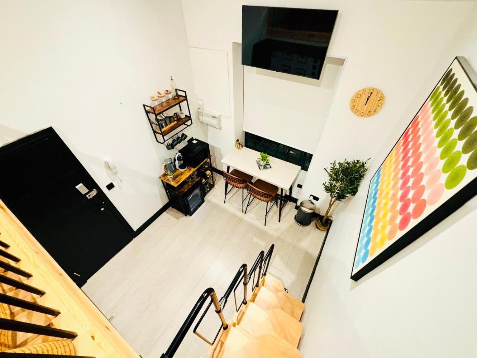 London Luxury Mezzanine Studio Flats Next Hackney Central Exterior photo