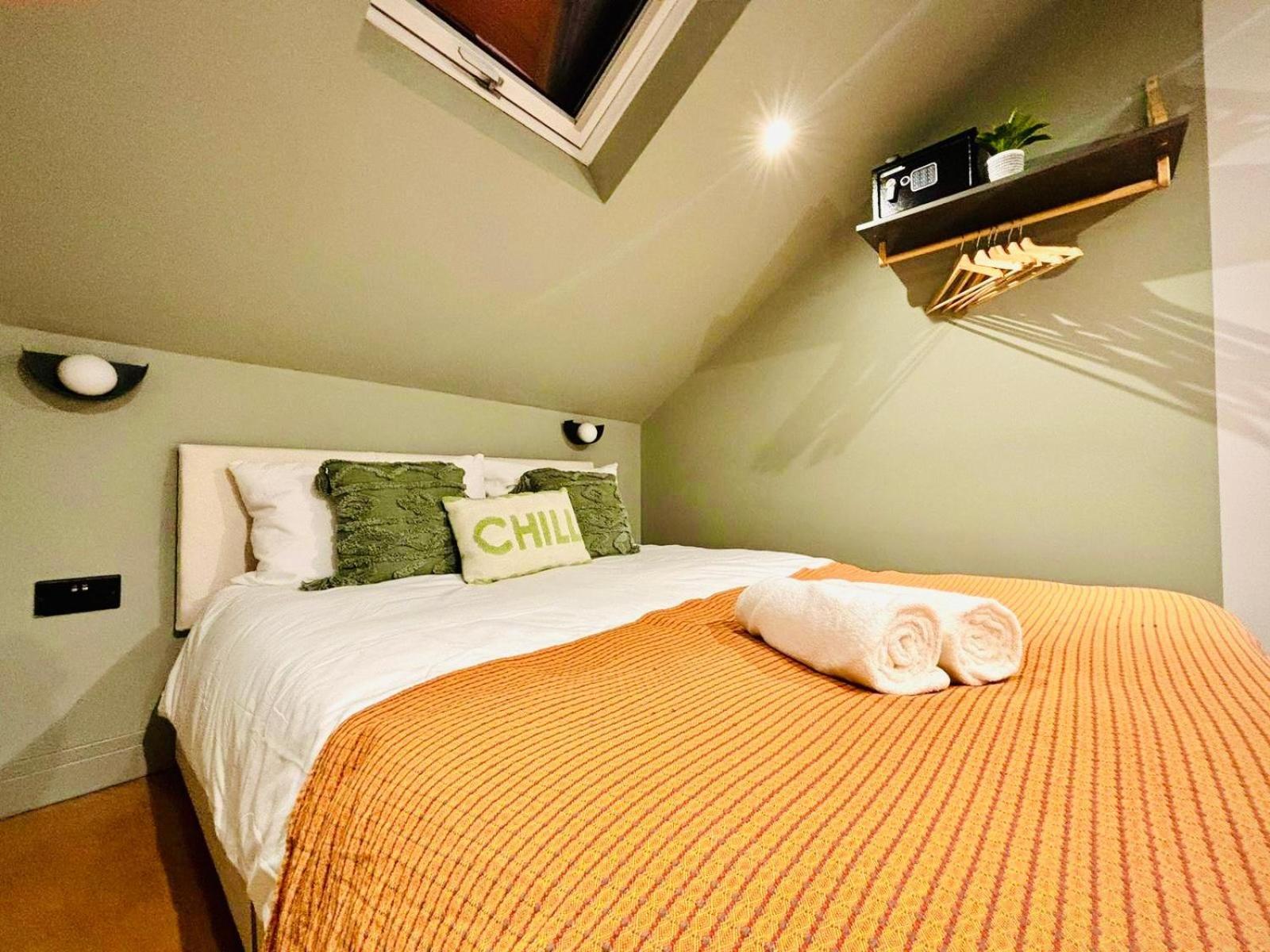 London Luxury Mezzanine Studio Flats Next Hackney Central Exterior photo