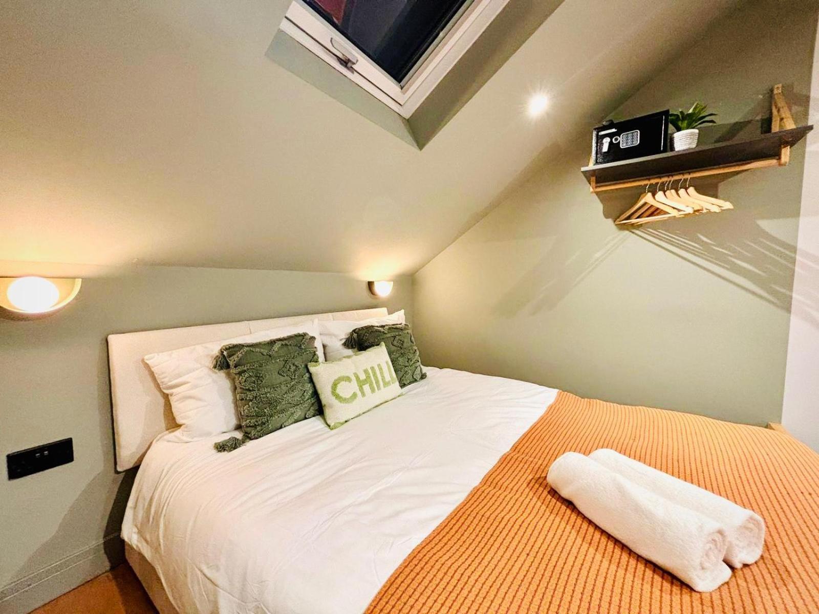 London Luxury Mezzanine Studio Flats Next Hackney Central Exterior photo