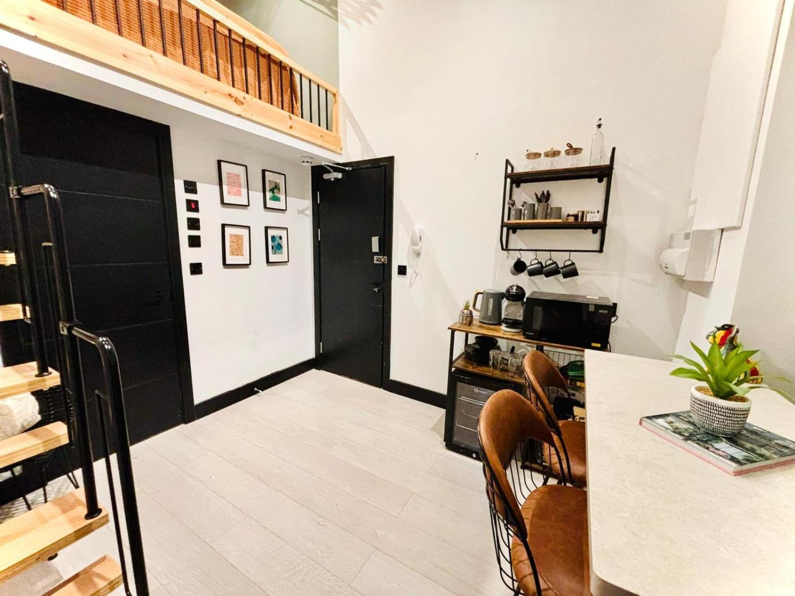 London Luxury Mezzanine Studio Flats Next Hackney Central Exterior photo