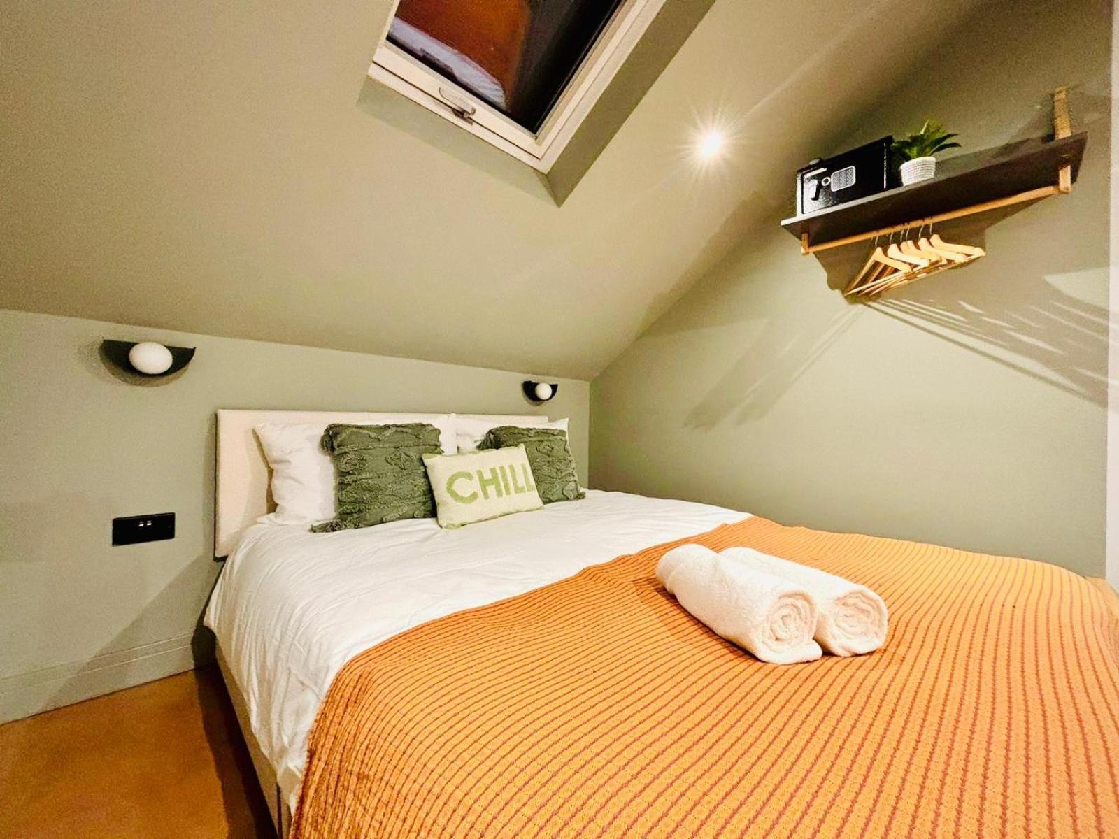 London Luxury Mezzanine Studio Flats Next Hackney Central Exterior photo